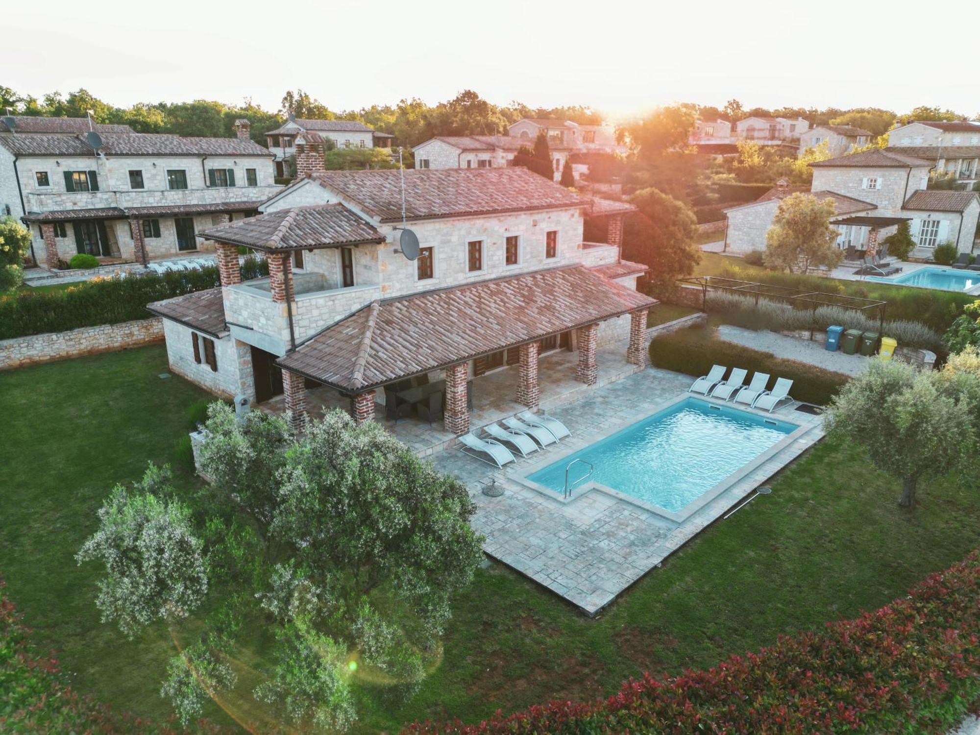 Theblueview Villas Near Porec Sveti Lovreč Pazenatički Exteriör bild